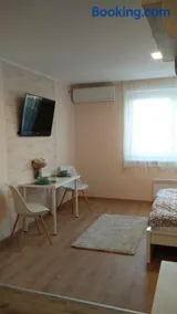 River Side Apartman - Image 3