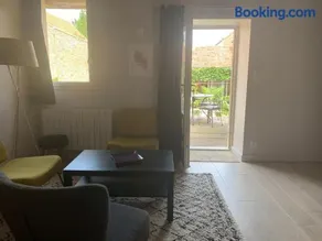 10 Côté Cour - Image 4