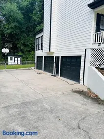 Private Basement Lawrenceville Suwanee Duluth ATL - Image 2