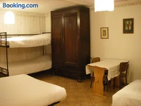 La Maison Bleue - Image 5