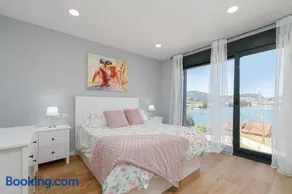 Casa nueva con piscina y vistas al mar - Image 1