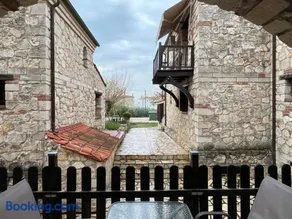 Stone house Vasilis - Image 1