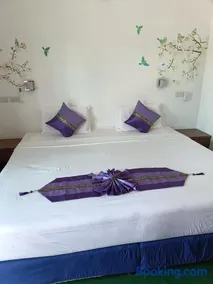 Mumzai House - Image 4