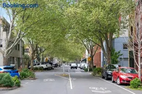 Fitzroy Charm - Meilleur Stylish Victorian Retreat - Image 1