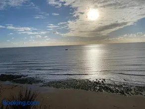 Stones Throw - stunning house, mins from beach and dogs welcome - Image 2