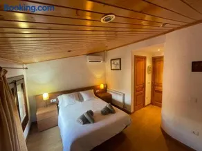 EVA & TRAVEL - CAL MARCEL - Habitacion - Image 1