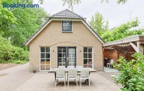 Comfortabel vakantiehuis in het bos op de Veluwe - Image 2