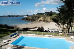 Maison mer et piscine - Image 1