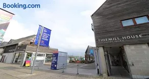 Yachtsmans Rest - Image 3
