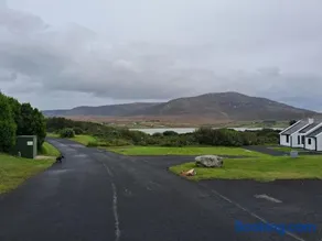 3 Barr na Farraige - Image 3