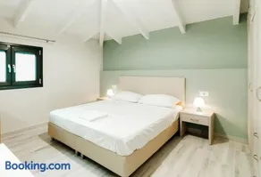 Tommys House - Image 1