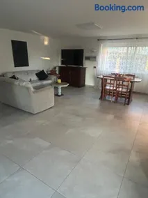 Oasi di Angelica Appartamento con piscina privata - Image 2