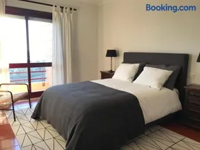 Beachfront Apartment with Swimming Pool - Image 2