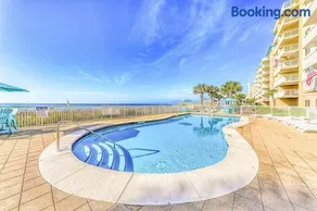Sandy Key Condominiums - Image 4