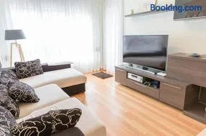 Apartamento Ria de Boo, Con patio privado - Image 4