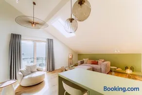 KABINETT Boutique Apartments - Image 3