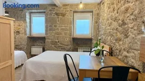 Catapeixe Holiday Apartments - Image 2