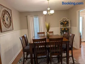 Abbies Place in Pine Bluff - Image 2