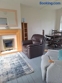 Hazel's House - Image 2