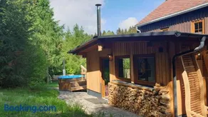 Casa adatta alle famiglie con idromassaggio, griglia e sauna | Vista sulla montagna | Ideale per lavorare da remoto - Image 1