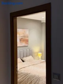 Cozy & Modern Apartment l Laouina l Near airport - Image 3