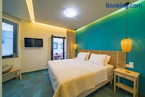 Kyma Couples Getaway - Image 4