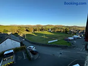 Llety Glyndwr - Bunkhouse - Image 2