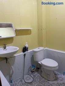 Home Stay 1 - Image 4