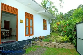 Global Lake Villa Hikkaduwa - Image 1