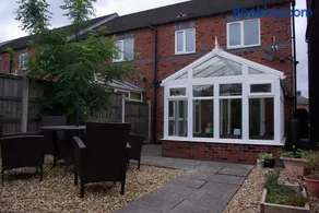 Portland Mews - 3 Bed Holiday Home By Premier Serviced Accommodation - Image 2