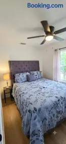 Modern 2-Bedroom Apartment Near Design District & MIA - Image 4