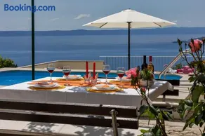 Holiday home Marta with heated pool,grill,sea view - Image 3