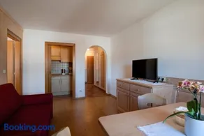 Schöne Ferienwohnung 7 "Zur Sonne" mit Bergblick & Garten - Image 1