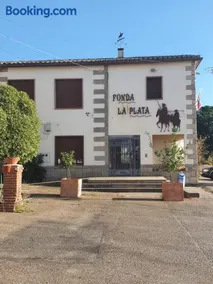 Hostal La Plata - Image 4