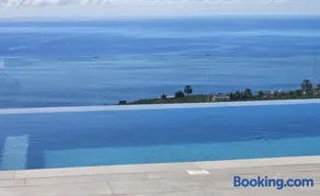 CASA LAINA - Piscina infinity climatizada - Image 1