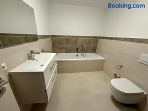 Apartment WH6 - Image 3