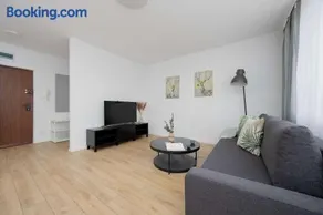 Modern and Bright Apartment with Parking Perfect for Remote Working by Noclegi Renters - Image 3