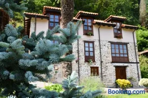Apartamentos Ca Pacha - Image 1