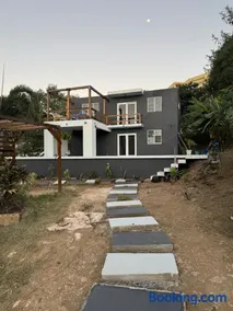 Spartan Beach House - Image 2