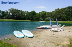 Group Getaway 3 Modern Cabins by Lake of Egypt - Image 1
