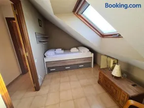 Bonito Duplex en Gran URB Con PISCINA - Image 2