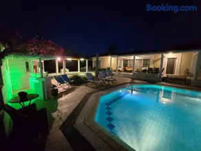 Elia Apartment Garden Oasis With Pool Astros - Image 4