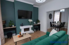 Comfort Cove - Image 4
