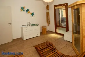 Villa Sumbilla, Modern, with sauna, heated jacuzzi near Tuscany - Image 2