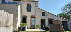 Chez Henri - Image 1