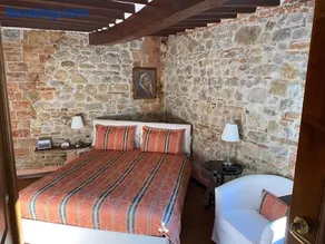 L'Umbrichella - casa vacanze in piccolo borgo medioevale - Image 2