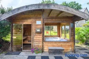 Petite maison et espace bien être - Image 3