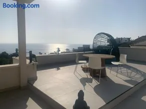 Rooftop with beautiful sea view - Image 3