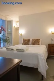 Lezama Suites - Image 3