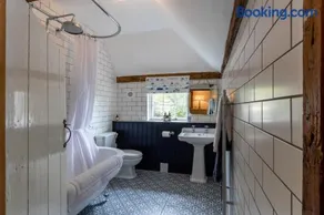 Primrose Cottage at The Shippe - Image 2